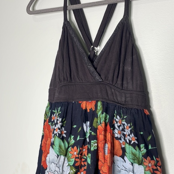 Derek Heart Floral Dress - Picture 2 of 6